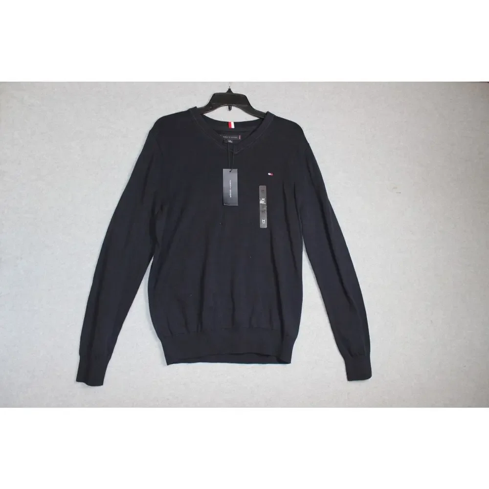 Tommy Hilfiger Men's‎ Black Solid V-Neck Cotton Pullover Sweater NWT Size Medium